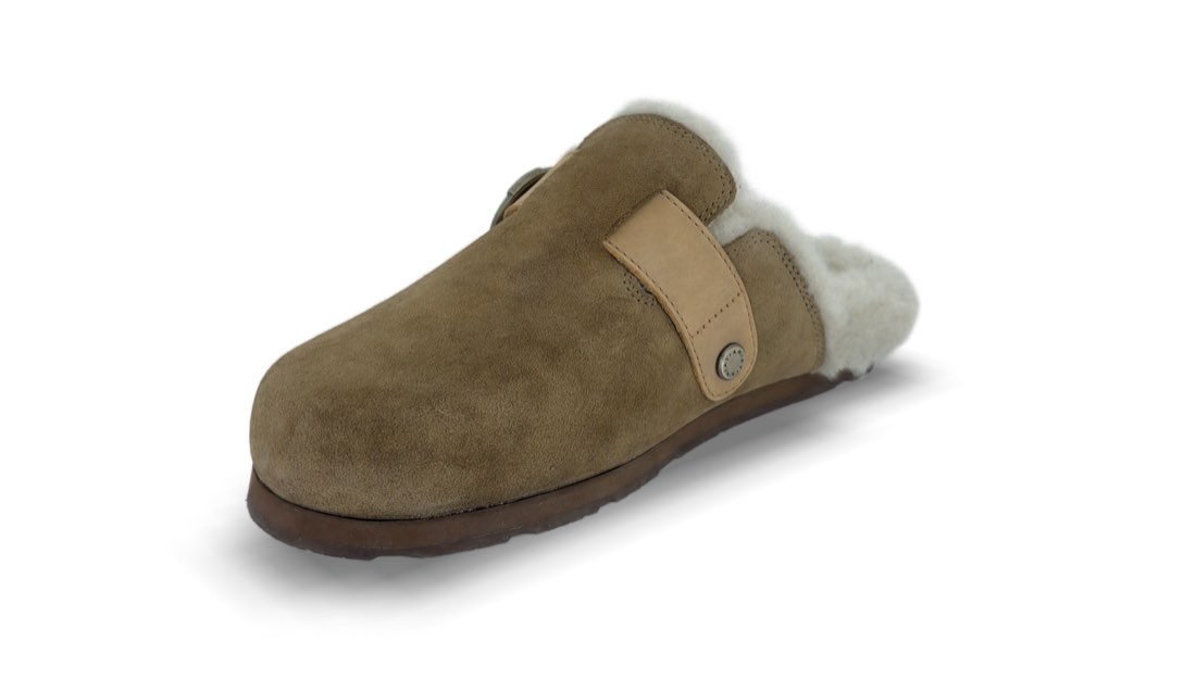 Fluffy slipper